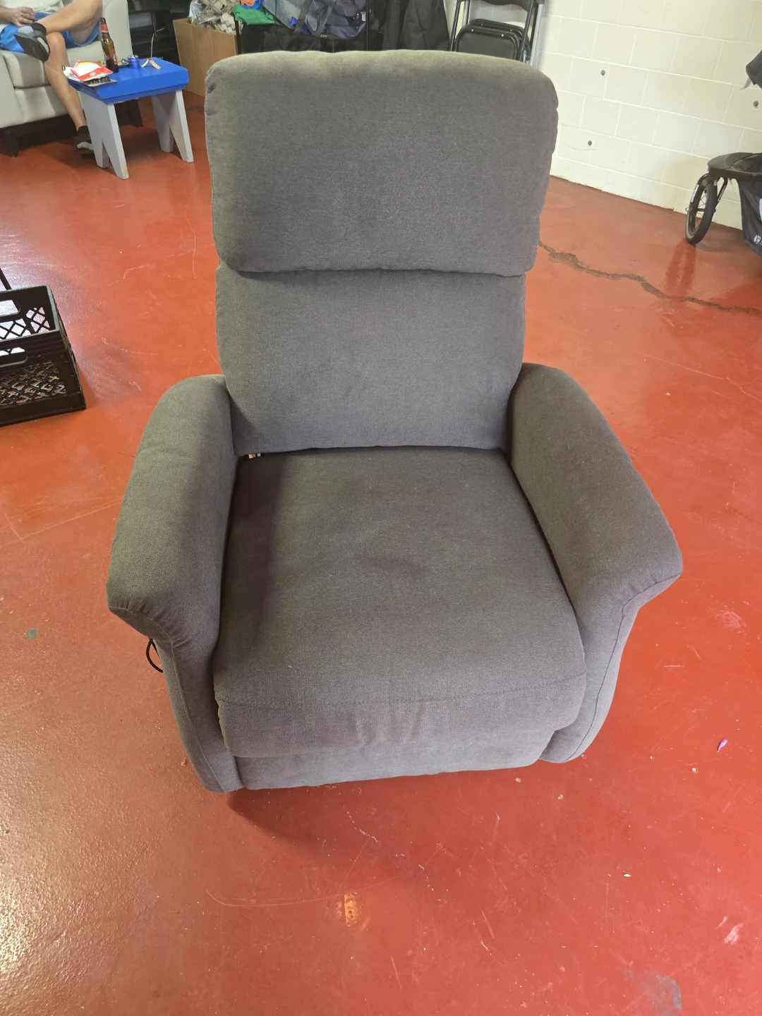 Power lifting chair