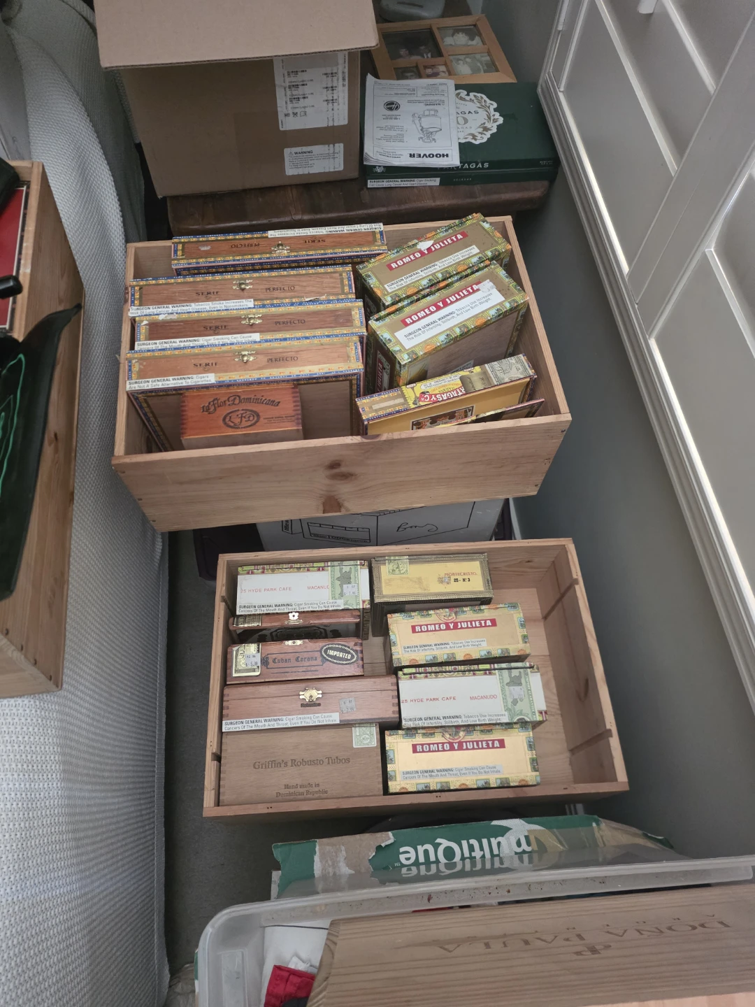 Free cigar boxes