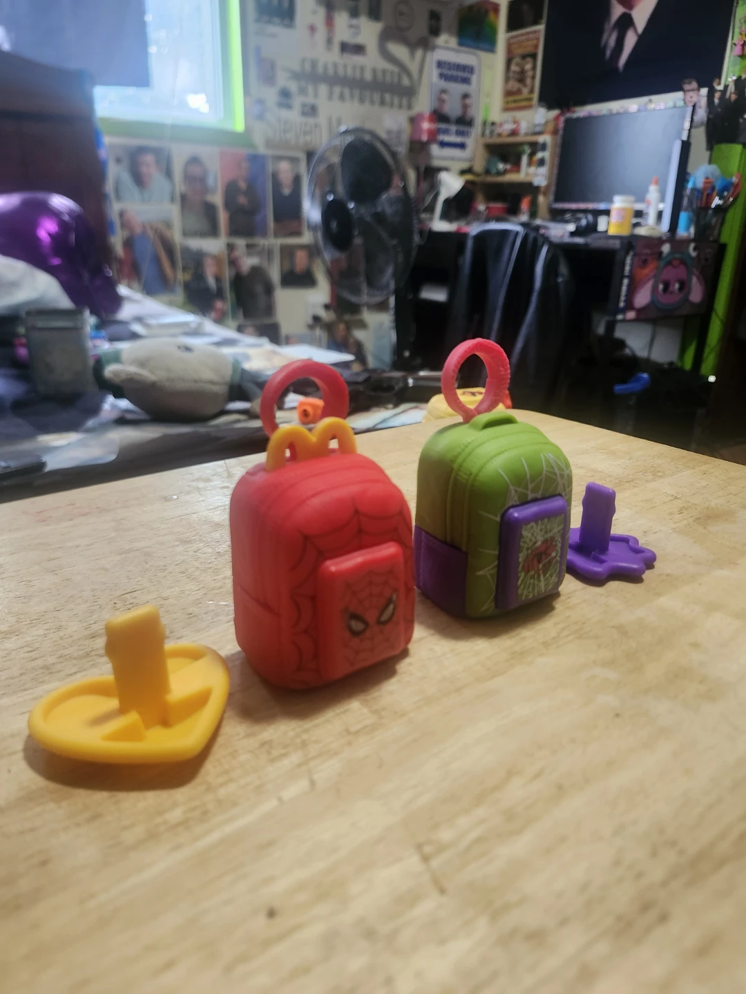 Spiderman backpack Keychains happy meal toys - photo 2