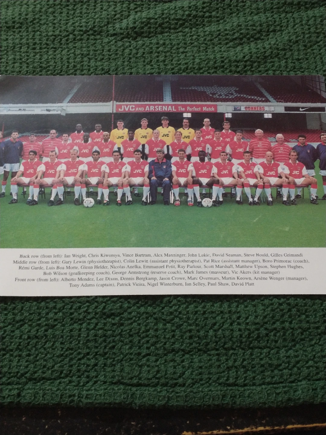 Arsenal FC 1997-1998 Team Picture w/ Faux Signatures