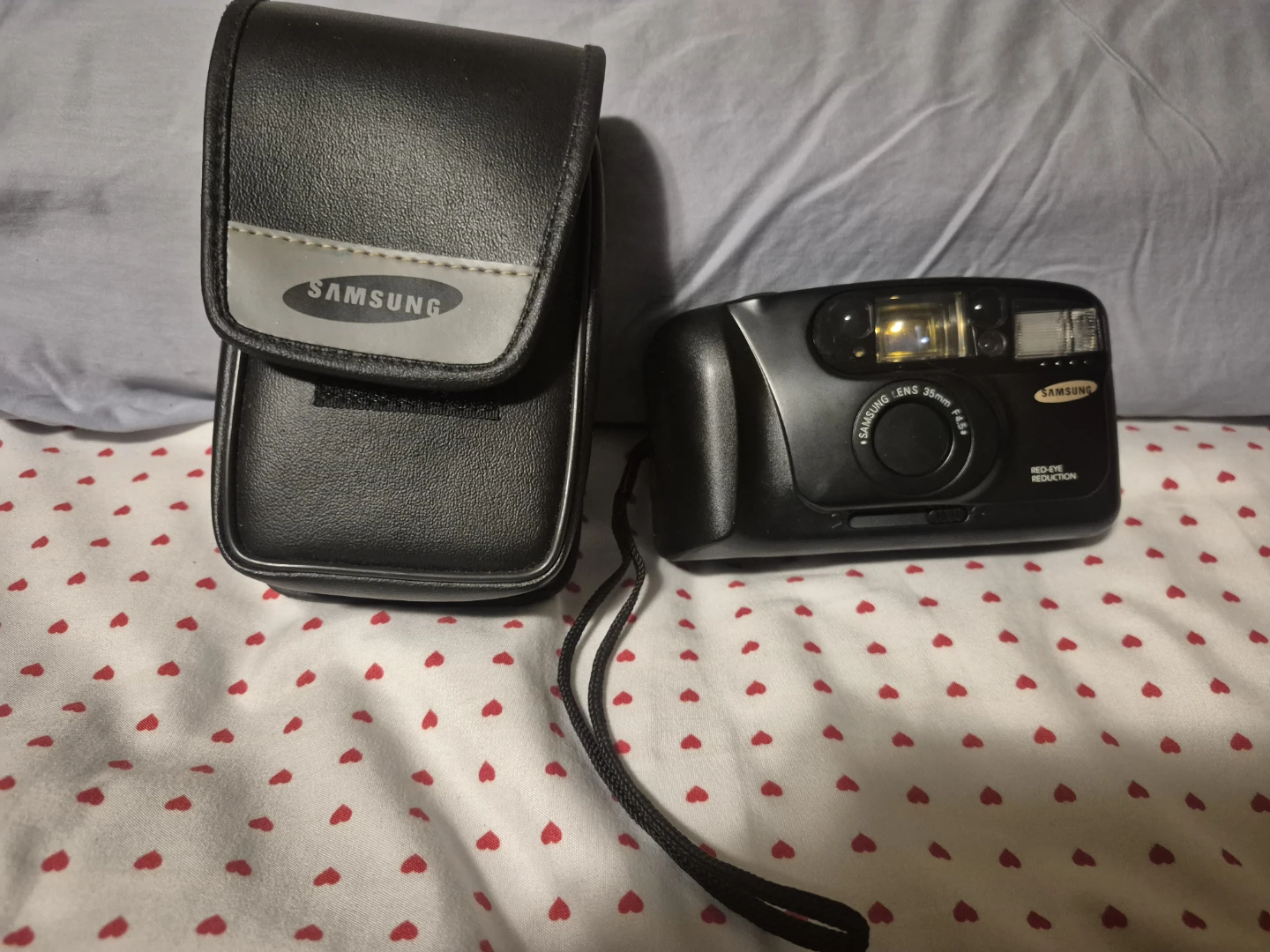 Samsung 35mm Film Camera with Case