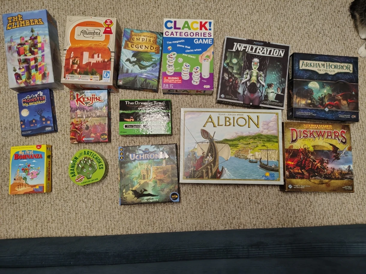 Board Game Bundle: Albion, Arkham Horror & More - photo 4