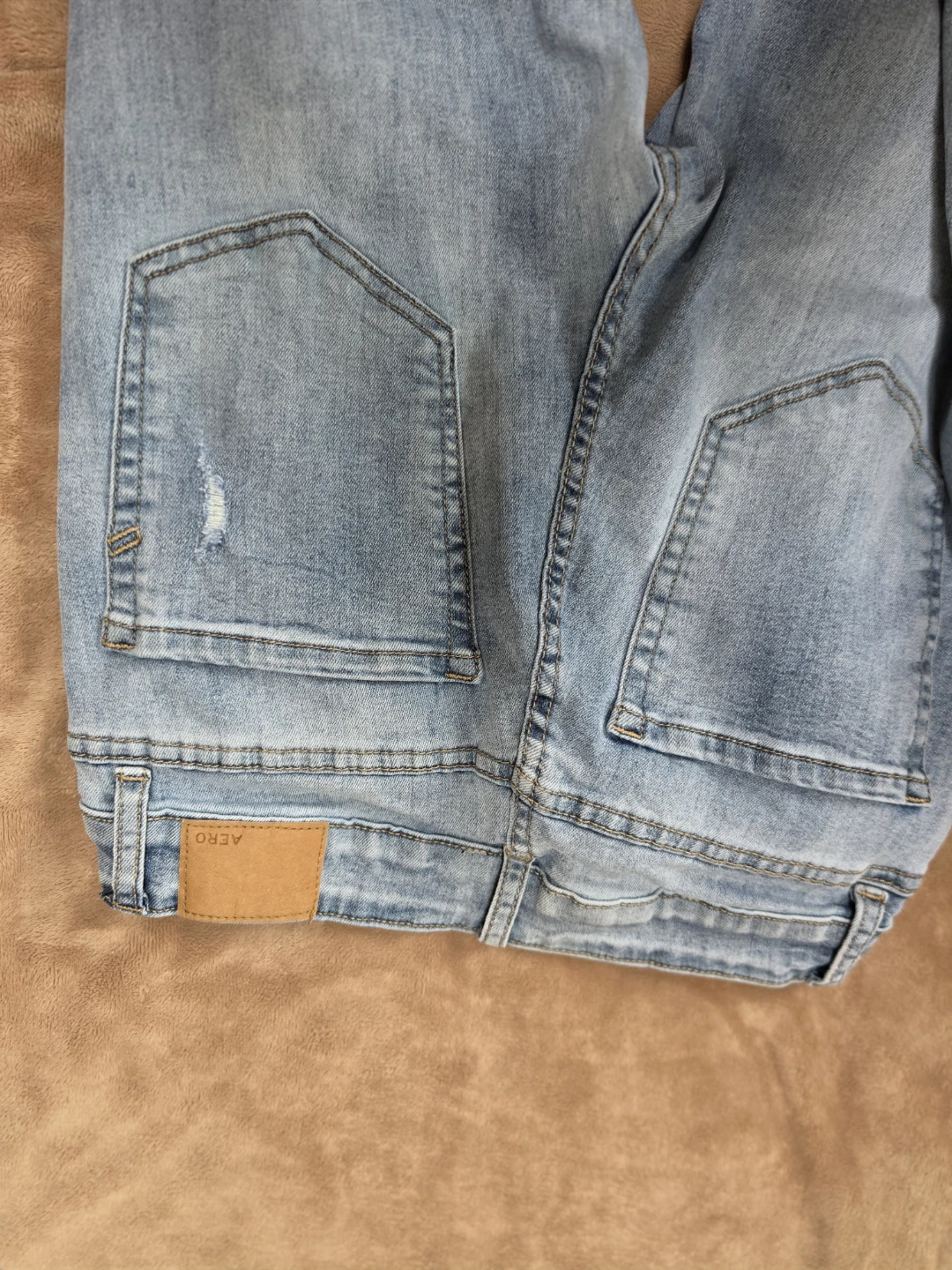 Aéropostale Light Wash Distressed Jeans - photo 5