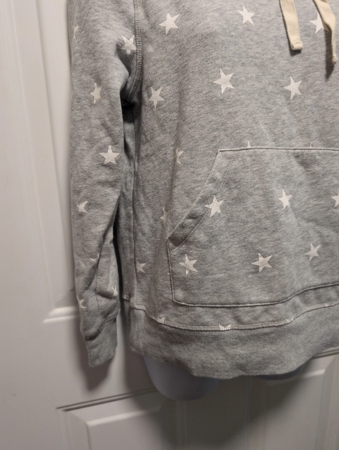 Amazon Essentials Grey Star Hoodie - photo 2