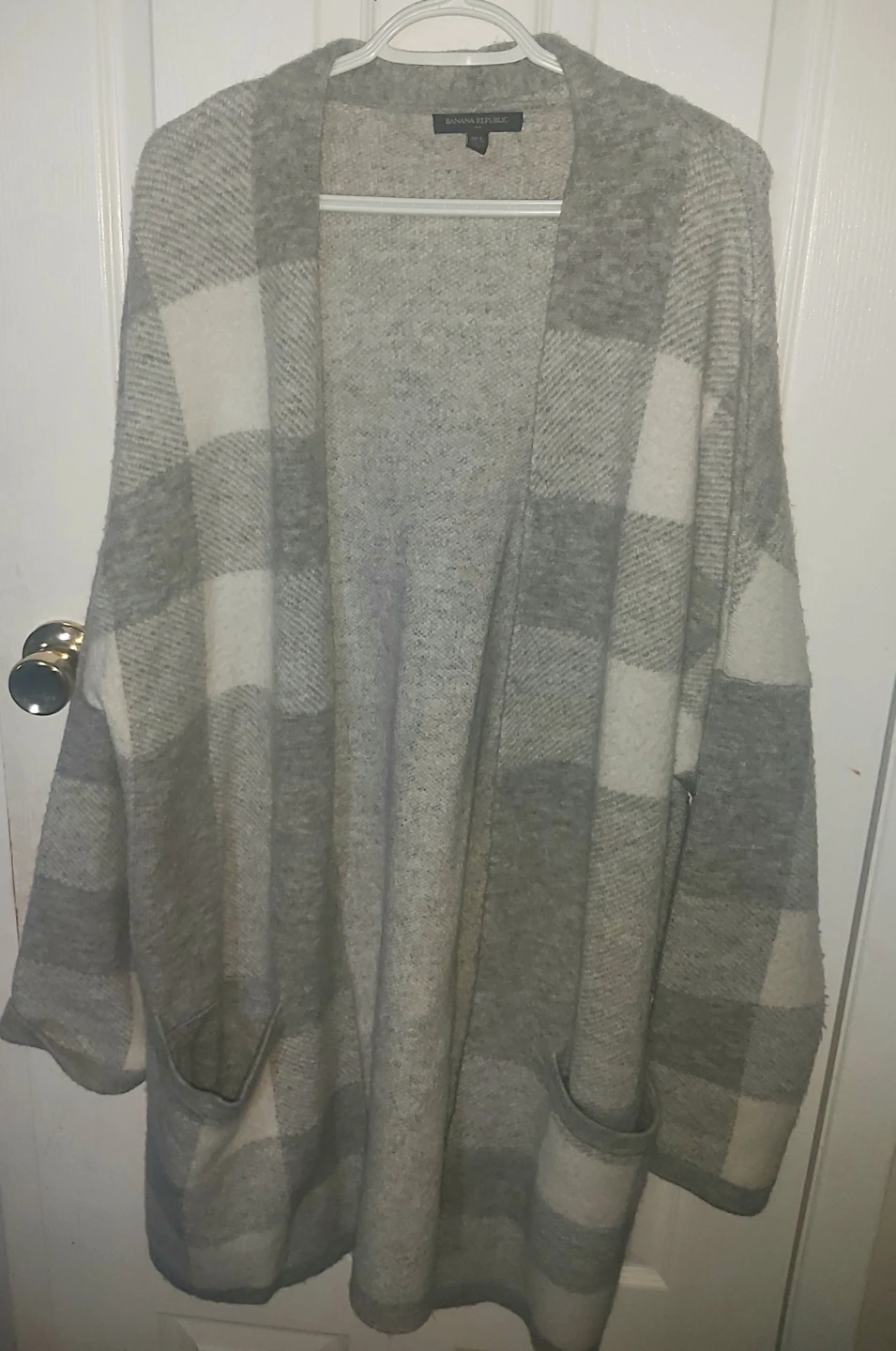 Banana Republic Buffalo Plaid Cardigan M/L - photo 3