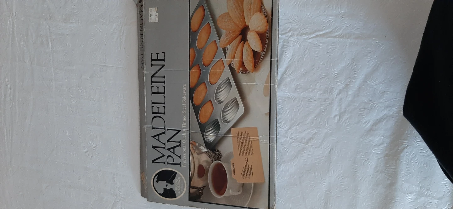 Vintage Baker's Advantage Madeleine Pan-New - photo 3