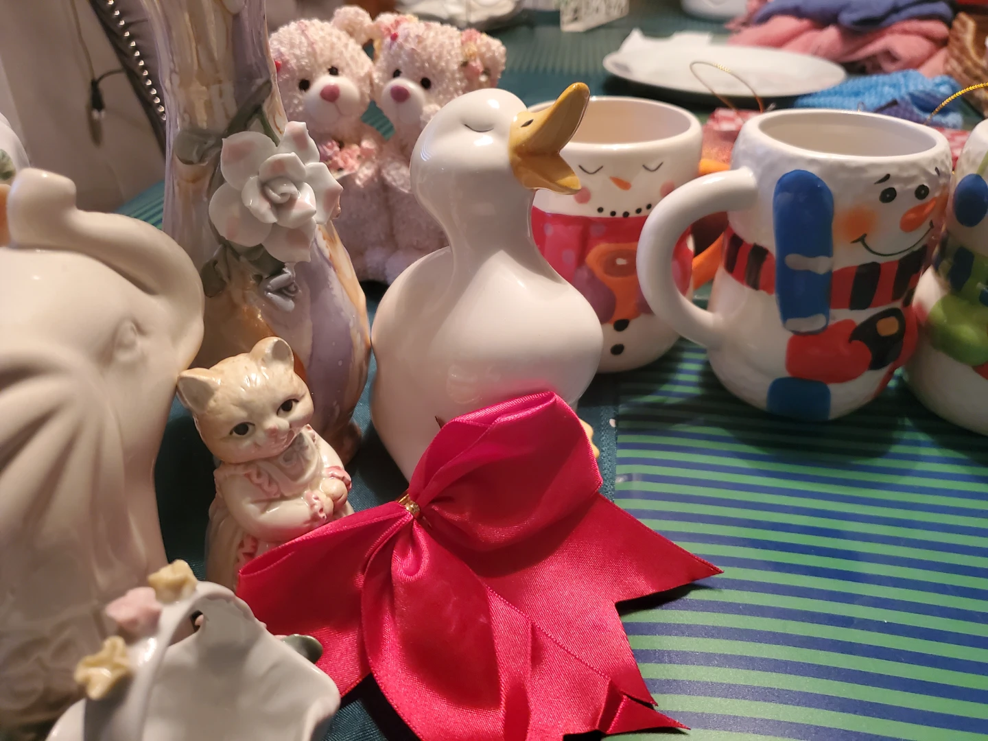 Ceramic Animal and Holiday Figurines Lot - photo 4