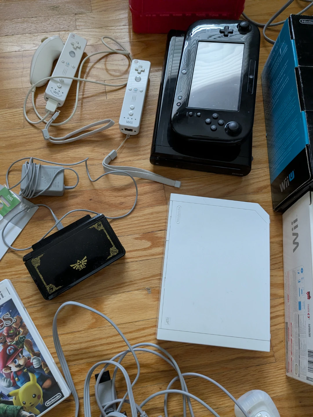 Nintendo Big Lot,  Wii, Wii u, 3DS, games,merch - photo 3