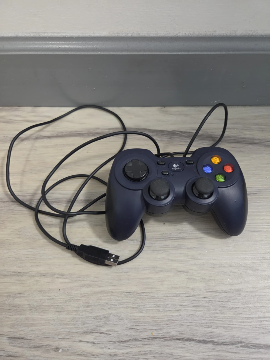 Logitech PC & PlayStation Gaming Controller (Dark Blue) - photo 2