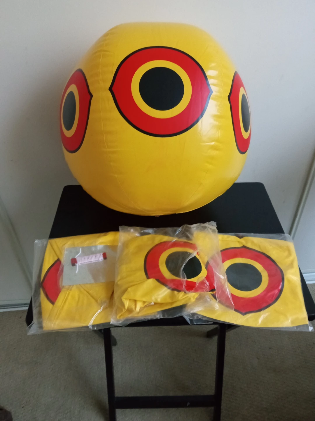 4 Scare-Eye Bird Deterrent Balloons