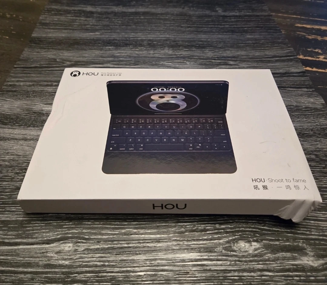 HOU Magic Keyboard Case for iPad - photo 2