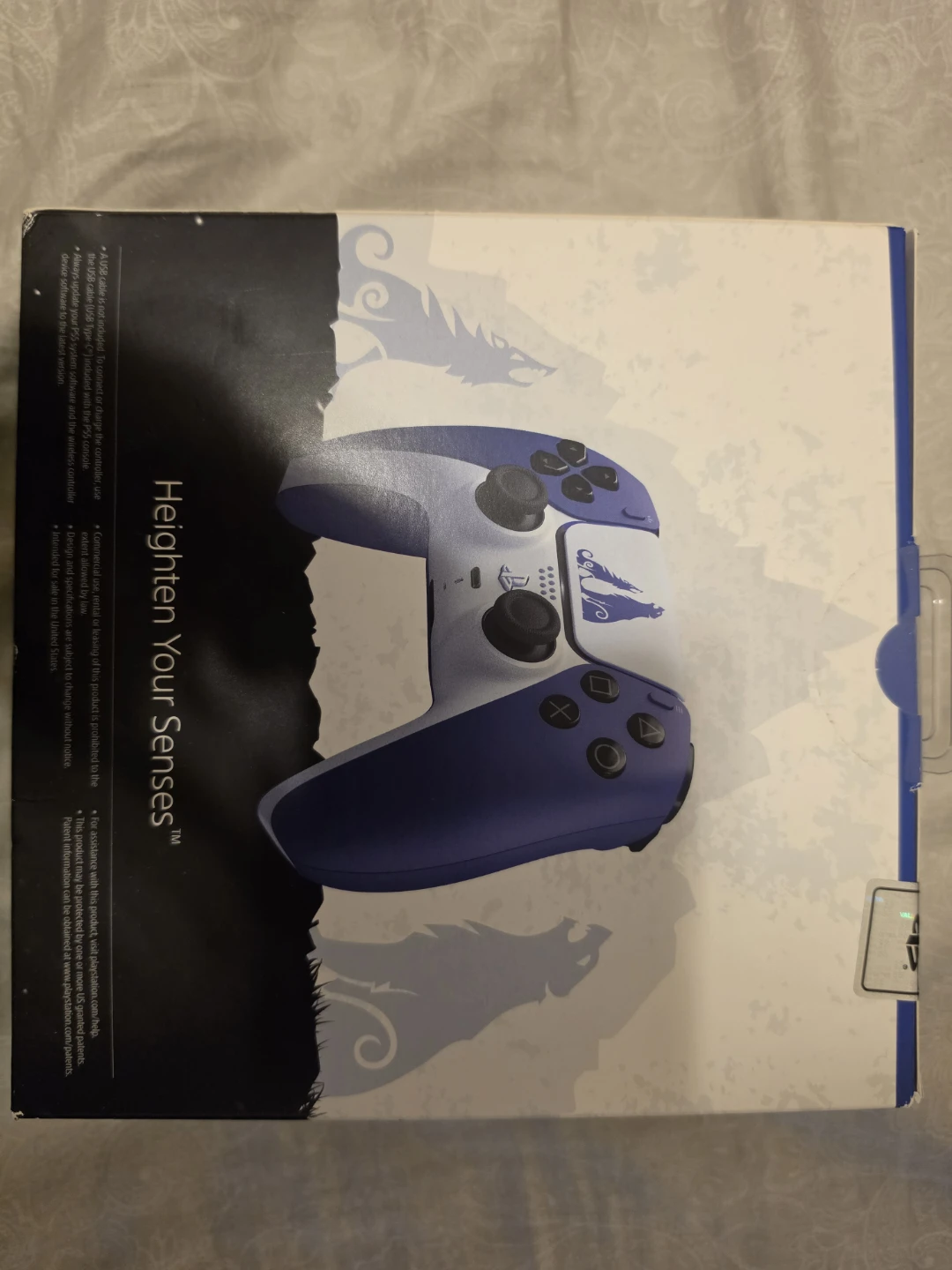 (SEALED) GOD OF WAR RAGNAROK PS5 CONTROLLER LIMITED EDITION - photo 2