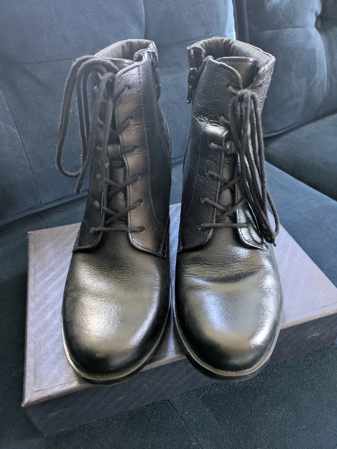 Clarks Hollis Jasmine Black Leather Lace-Up Ankle Boots 8.5 - photo 2