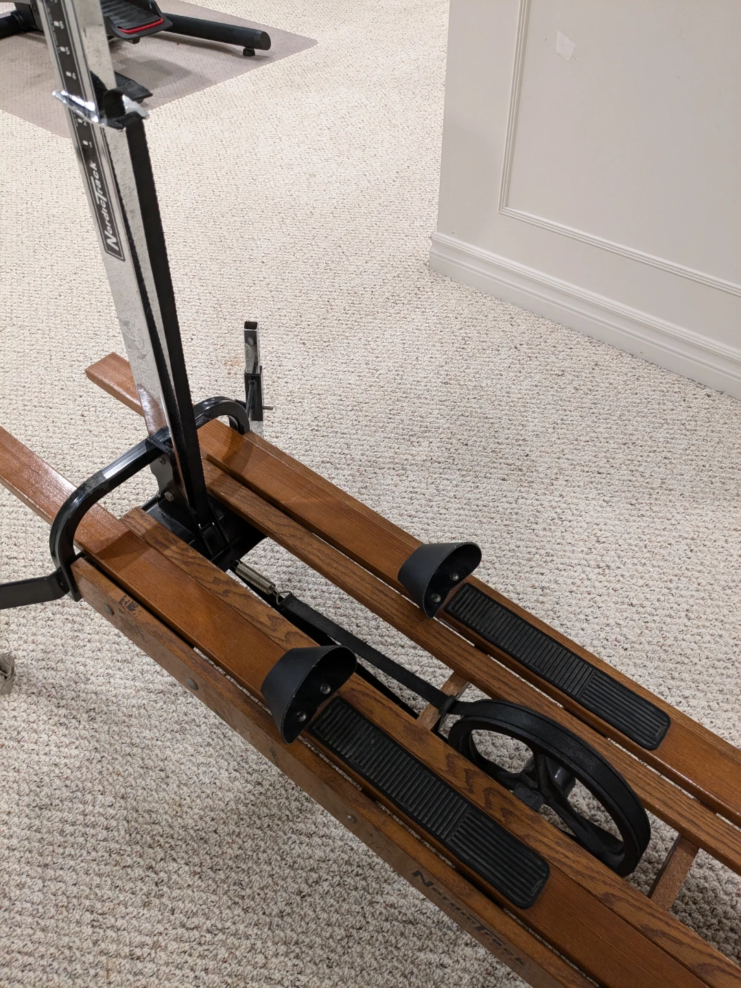 NordicTrack Pro Ski Machine – Good Condition (LCD Not Working)