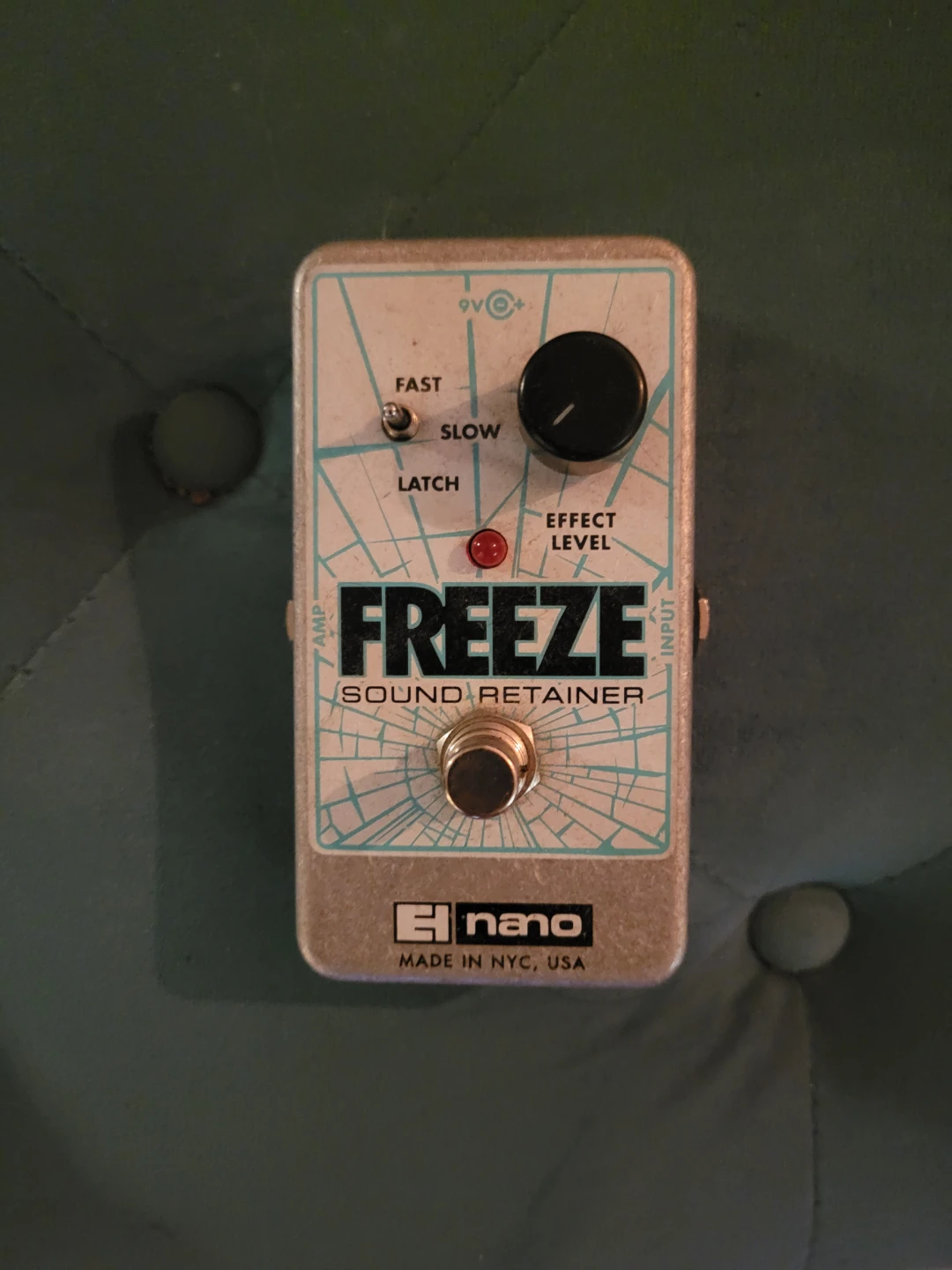 Electro-Harmonix Freeze Sound Retainer Nano Pedal