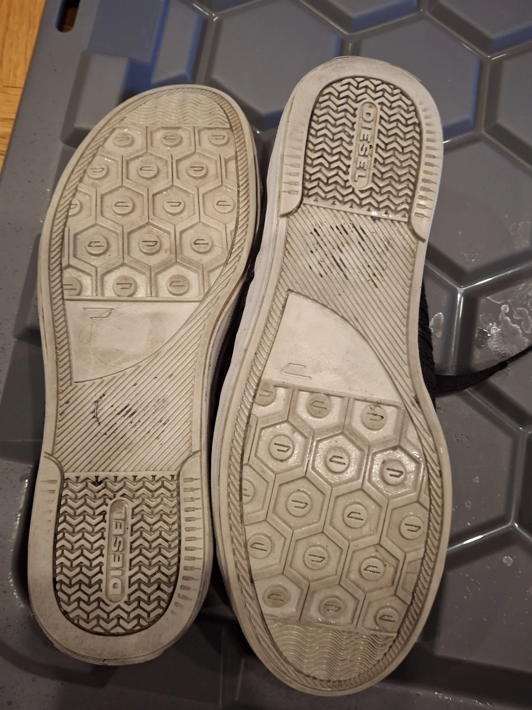 Diesel Women's Black Canvas Sneakers - photo 4
