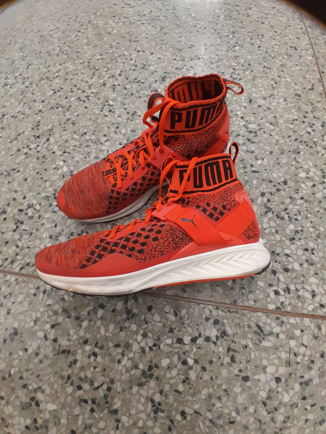Puma Red Knit High-Top Running Shoes Men's Size 10.5 - photo 3