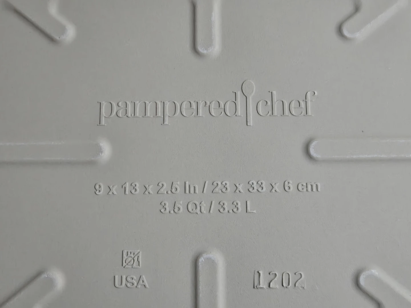 The Pampered Chef Stoneware Baking Pan - photo 4
