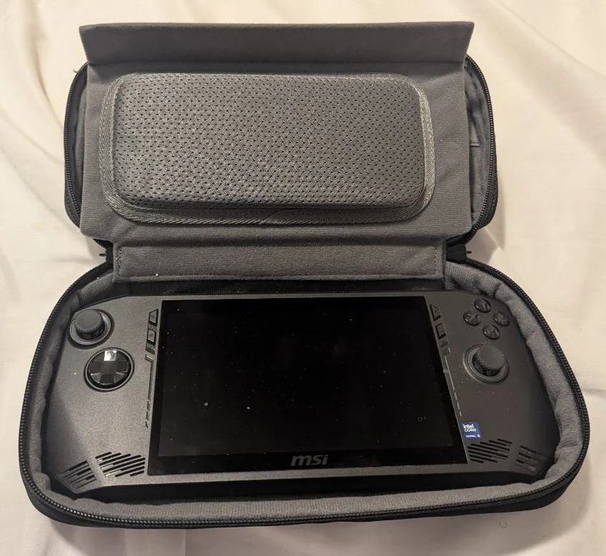 7" MSI Claw A1M - 048CA Handheld Gaming Console - photo 4