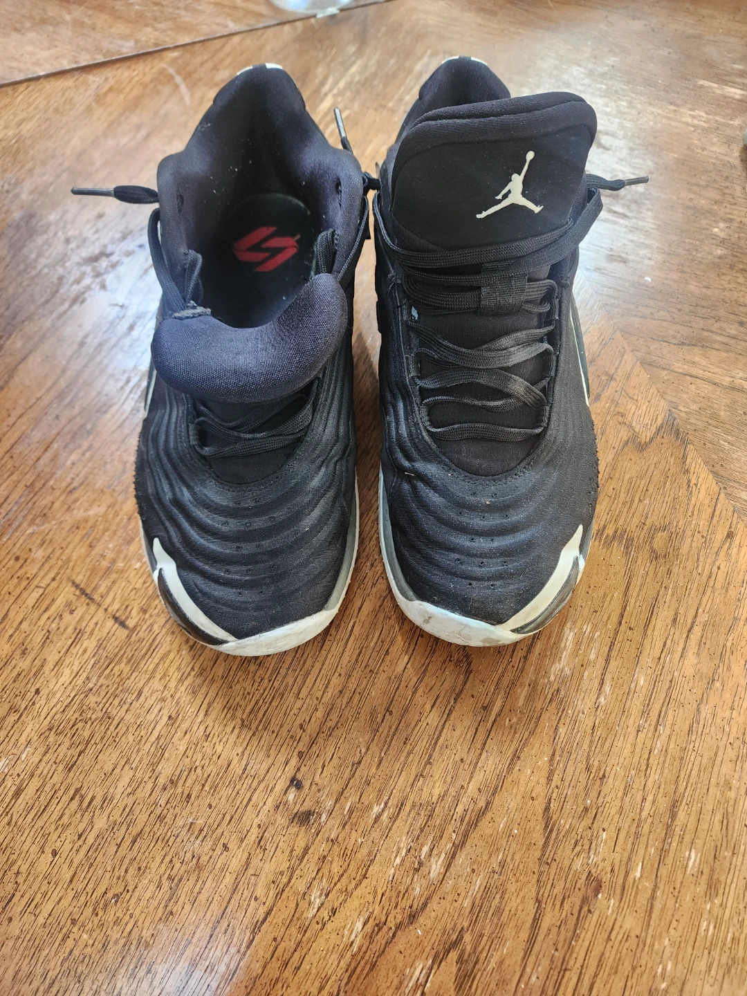 Black Jordan Basketball Shoes