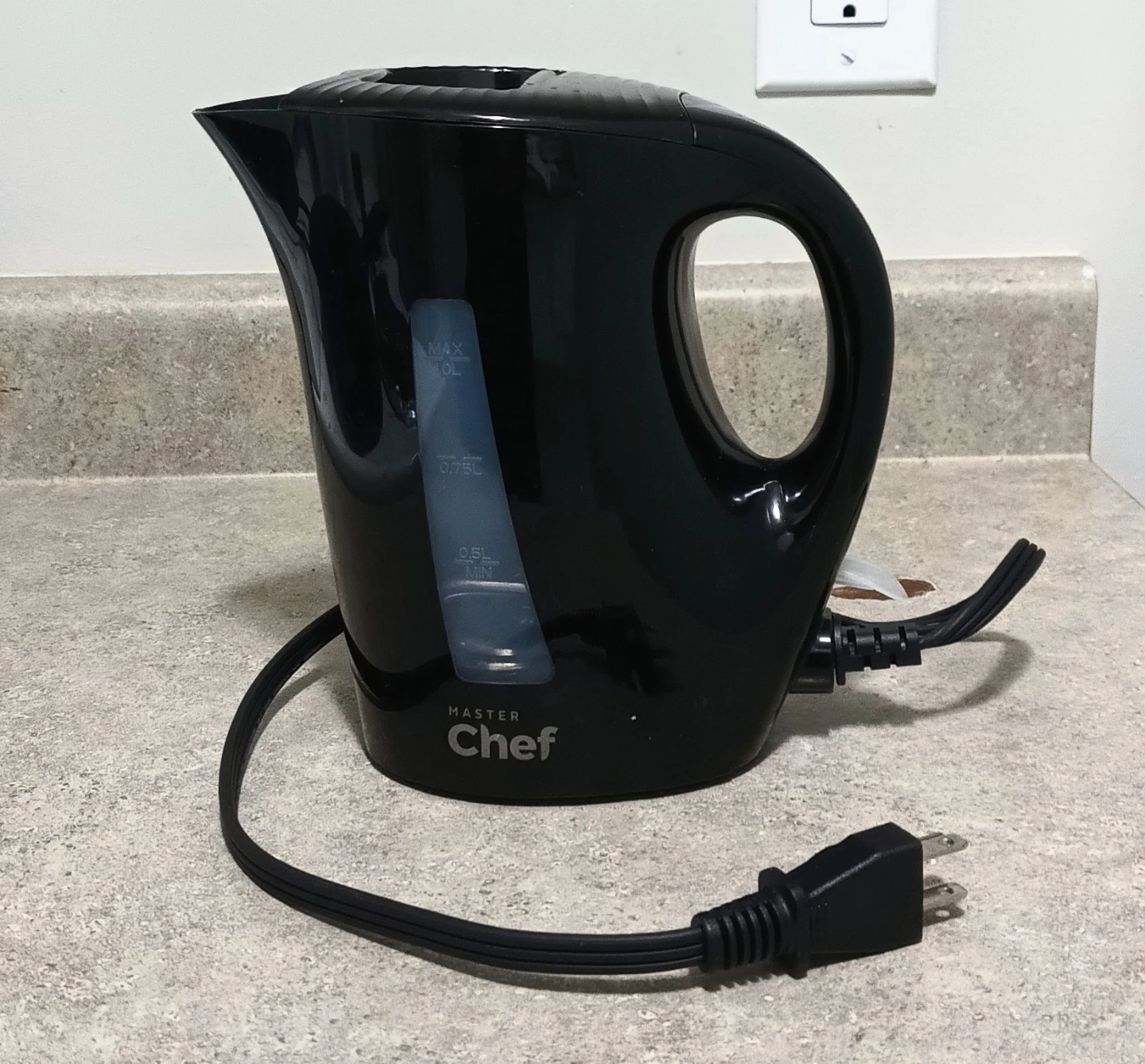 Master Chef Electric Kettle