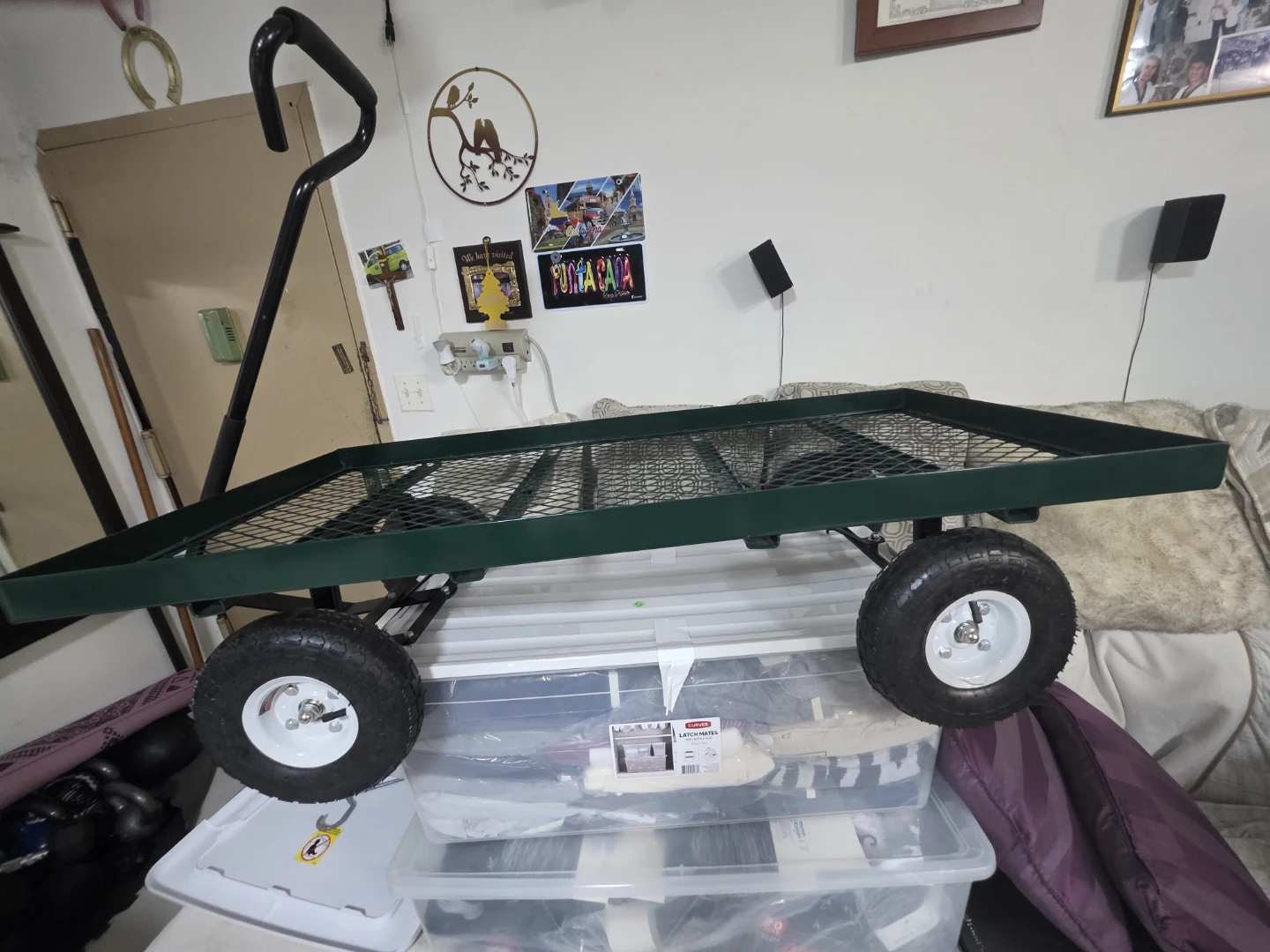 Carrito de carga soporta 1000 libras de peso.