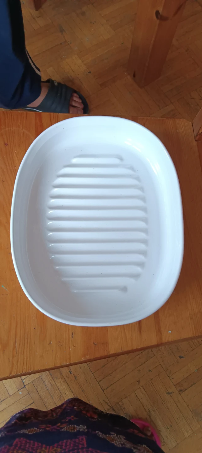 Corning Ware Roaster and Casserole Dishes with Lids - photo 3