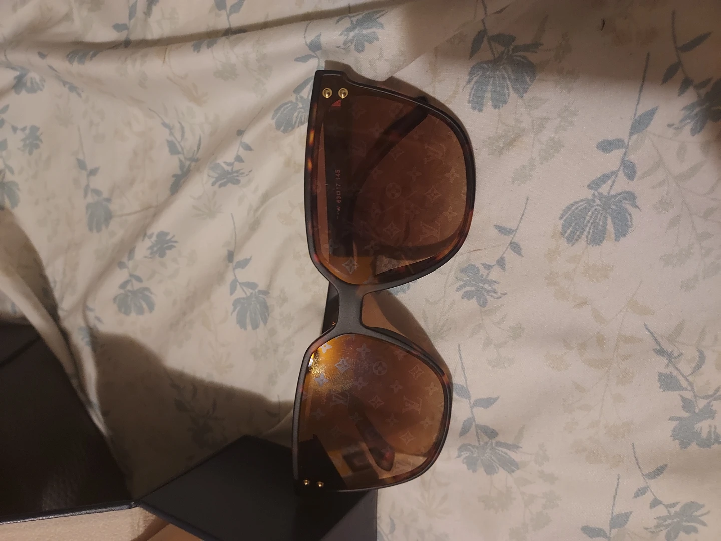 Louis Vuitton Sunglasses Z2974W Tortoiseshell