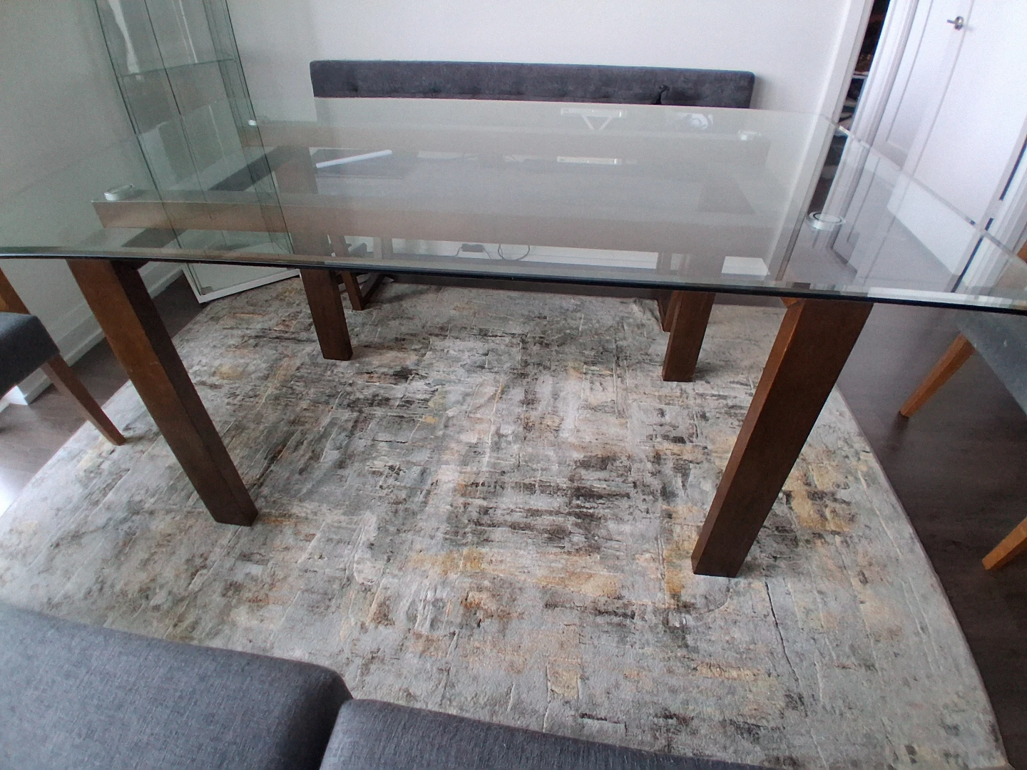 Moving sale! Chic Glass dining table