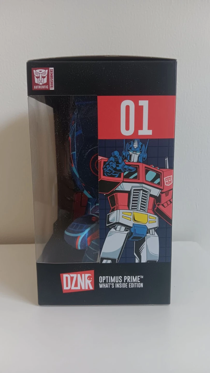 YuMe DZNR Transformers Optimus Prime - photo 2