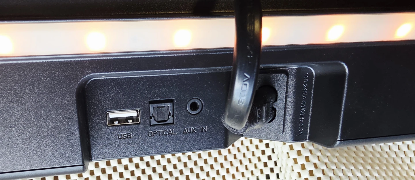 Onn Soundbar with LED Accent Light - photo 3