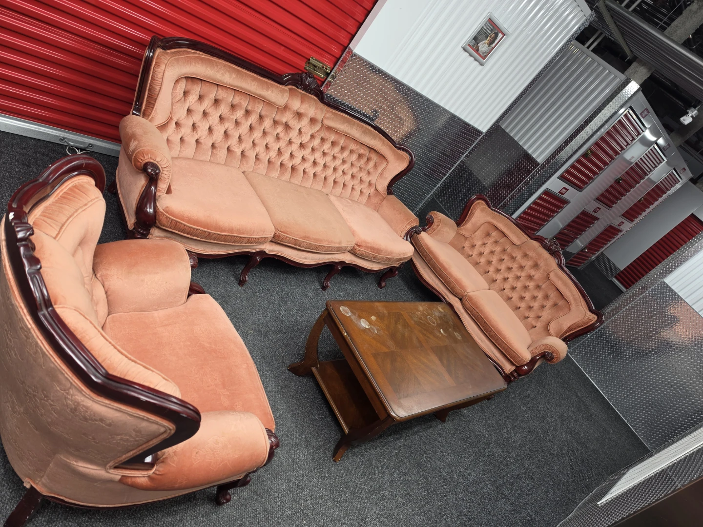 Vintage Velvet Sofa Set with Coffee Table - photo 3