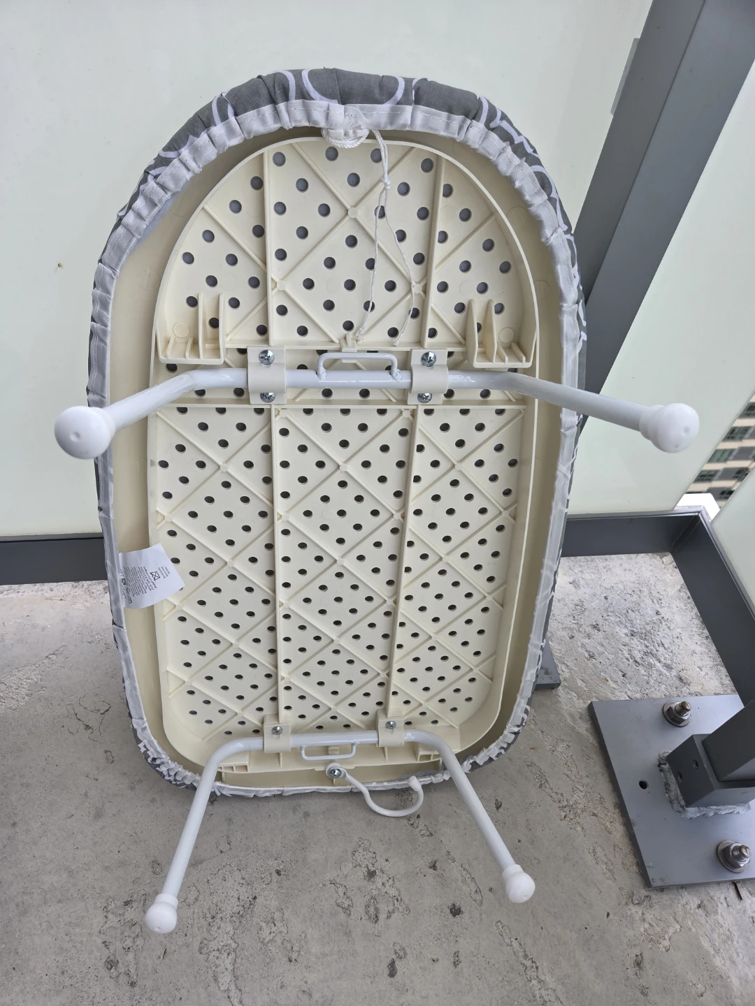Mini Tabletop Ironing Board - photo 4