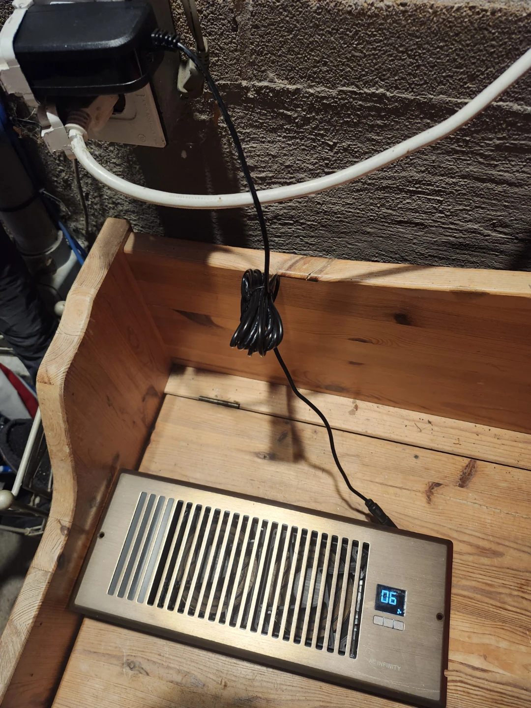 AC Infinity Vent Fan - photo 5