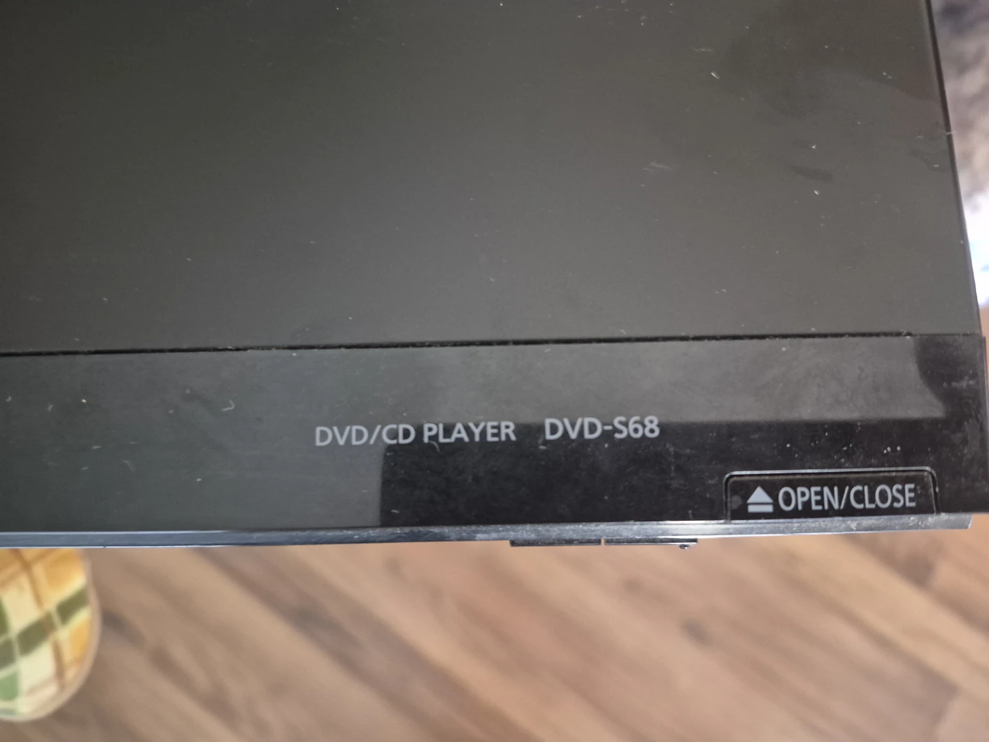 Panasonic DVD-S68 DVD/CD Player - photo 3