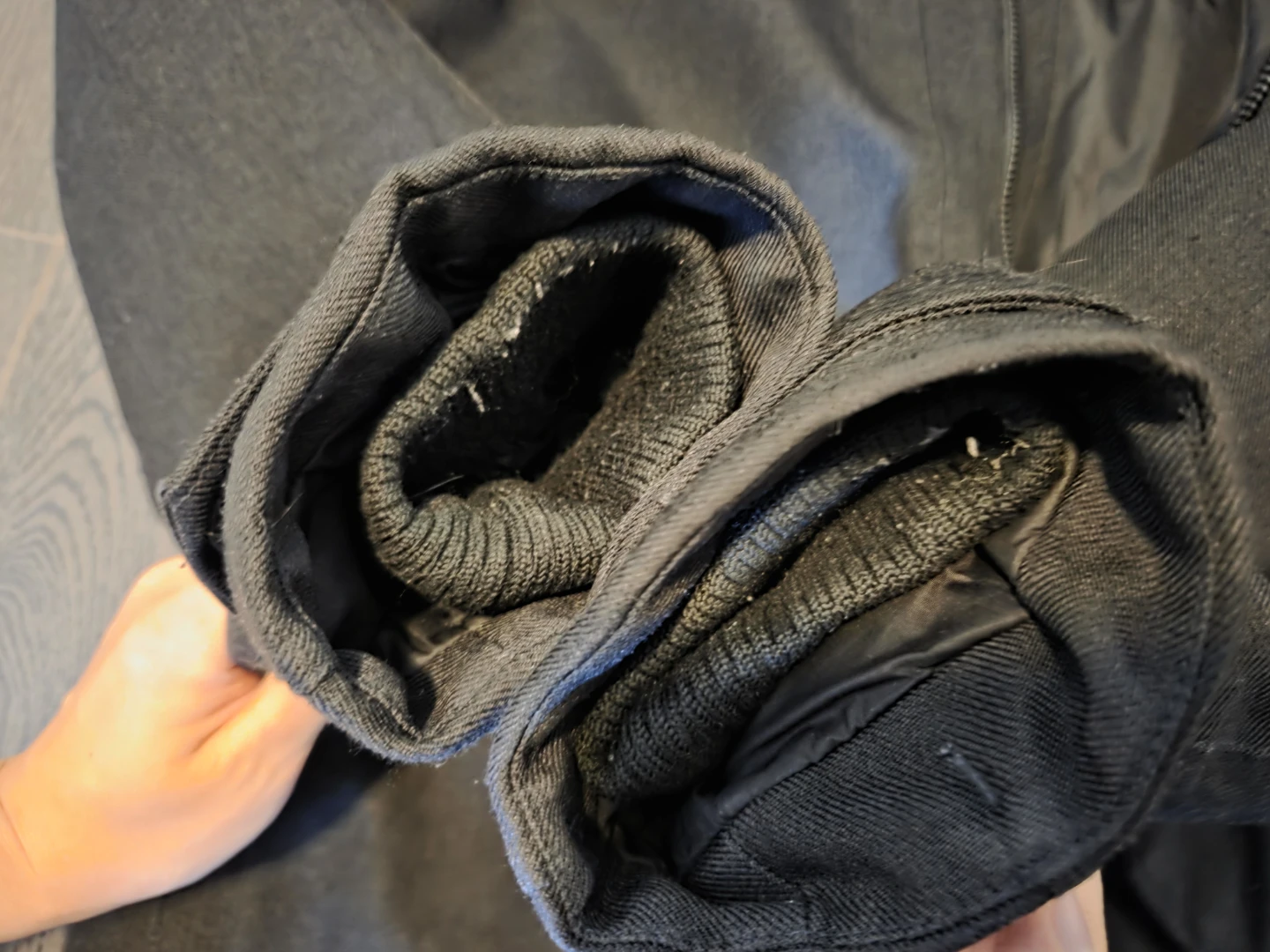 Helly Hansen Waterproof Jacket (men's small) - photo 5