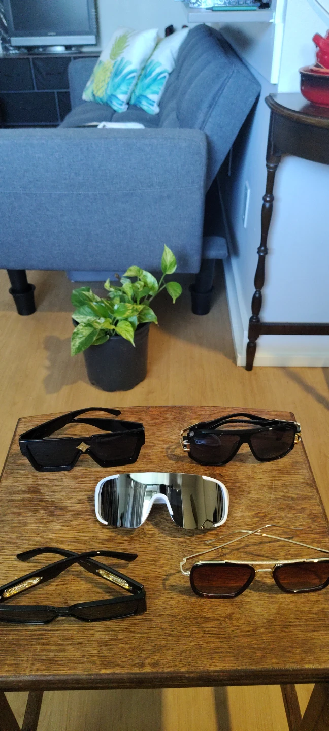 Fashionable Sunglasses Collection (5pcs) - photo 2