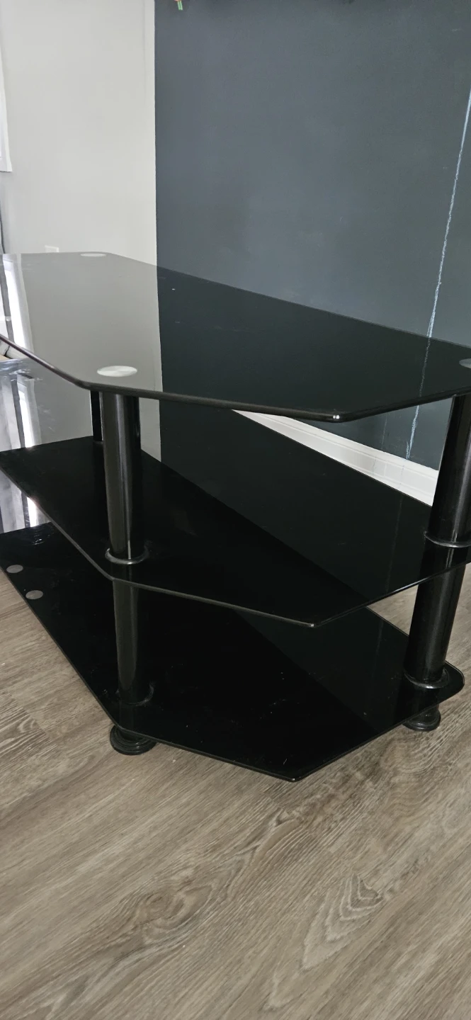 Black 3-Shelf Entertainment Unit - photo 2