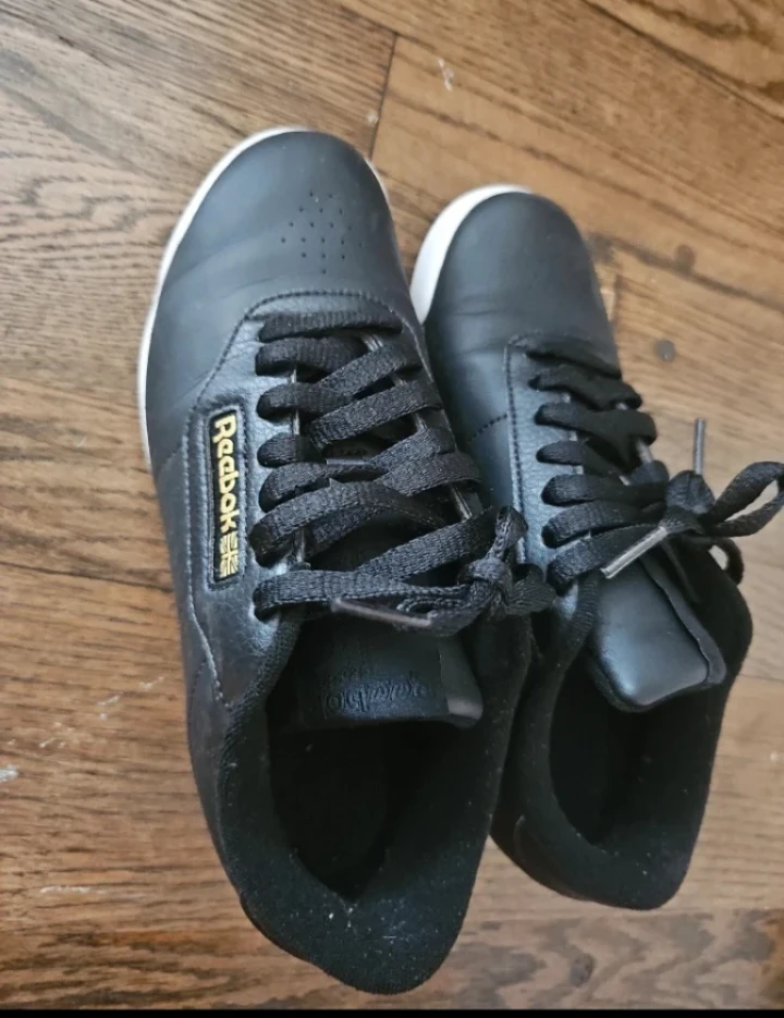 Reebok Black Sneakers - photo 2