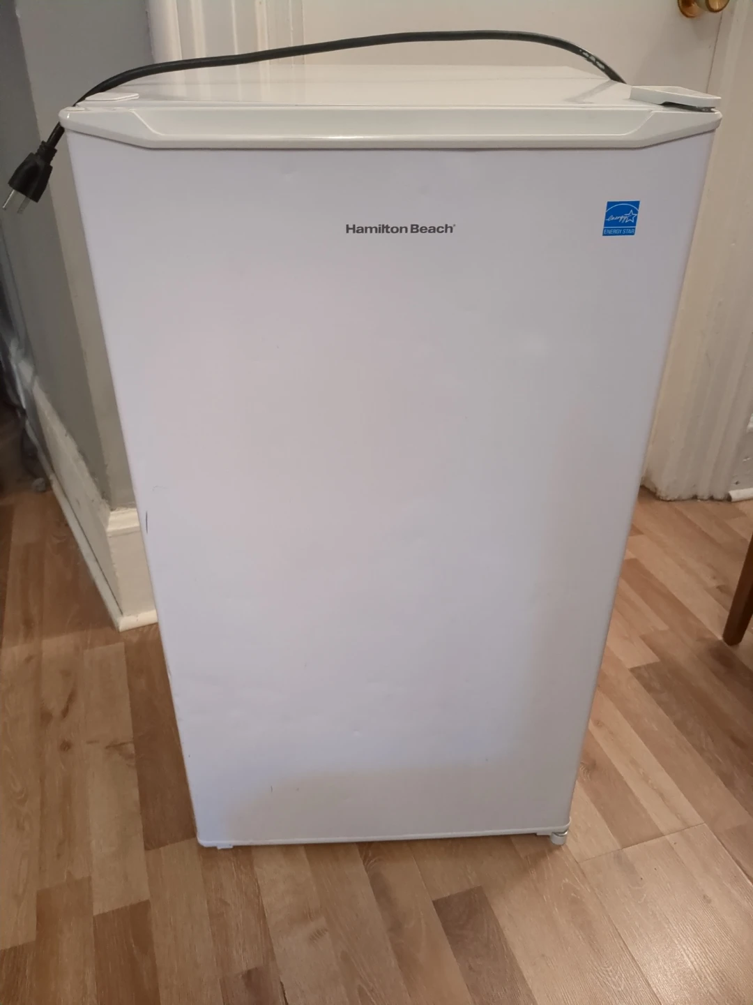 Hamilton Beach Mini Refrigerator Energy Star - photo 2