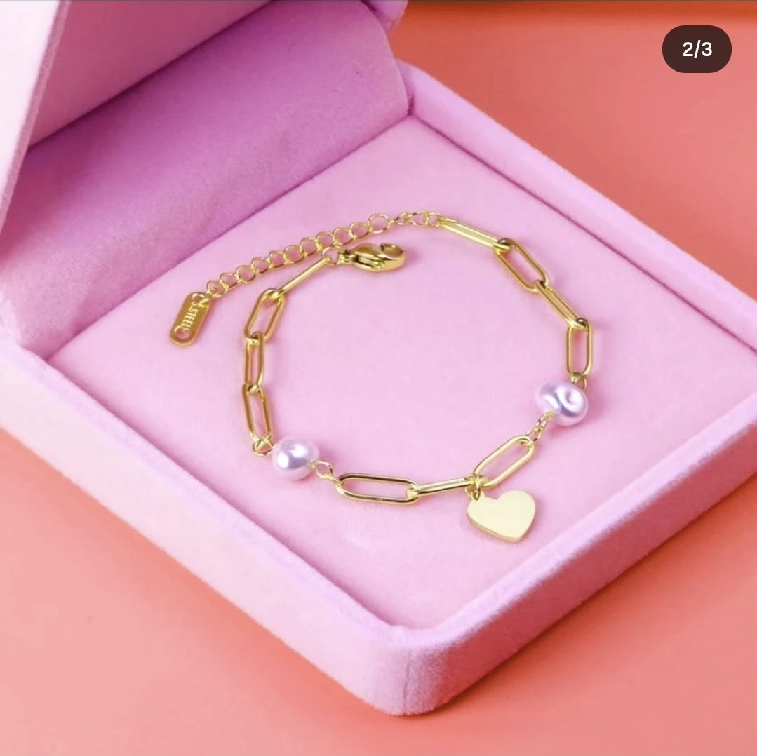 Gold Plated Stainless Steel Heart & Pearl Bracelet