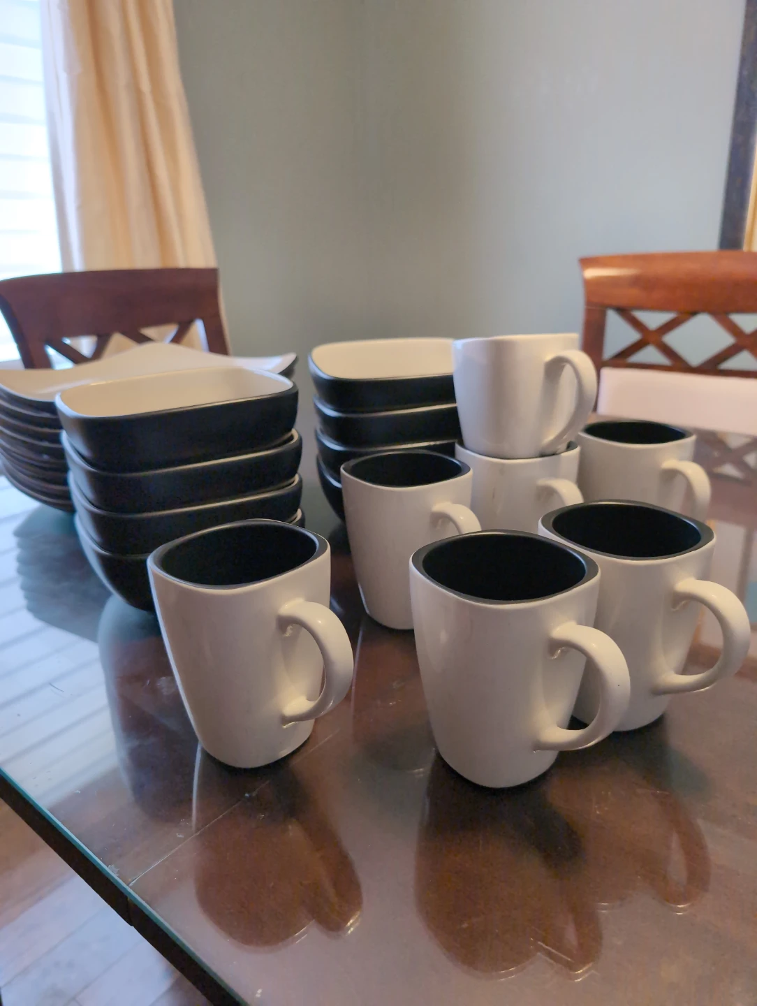 Hearthstone stoneware set of 8