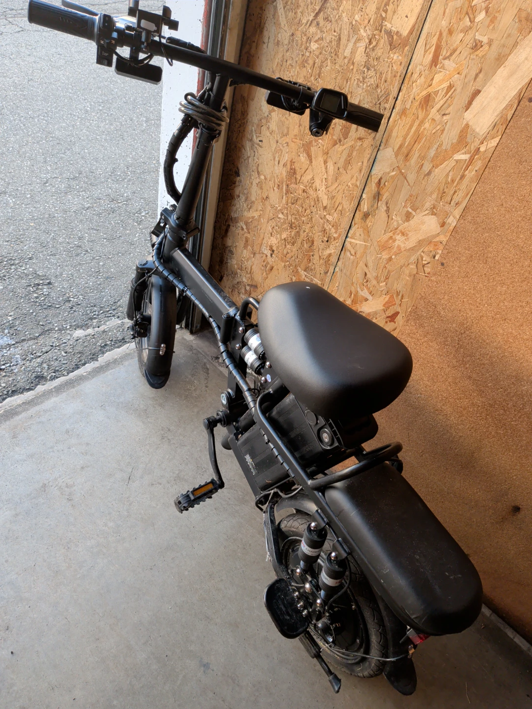Black Electric Bike - photo 2