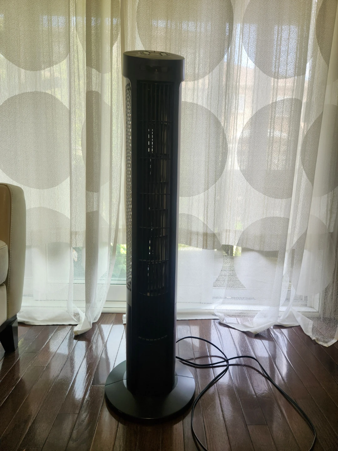 Seville Classics Oscillating Tower Fan