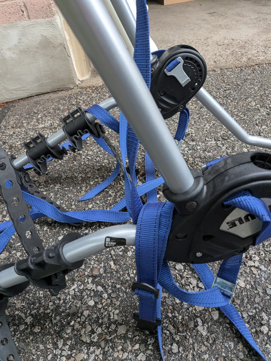 Thule Bike Rack - photo 3