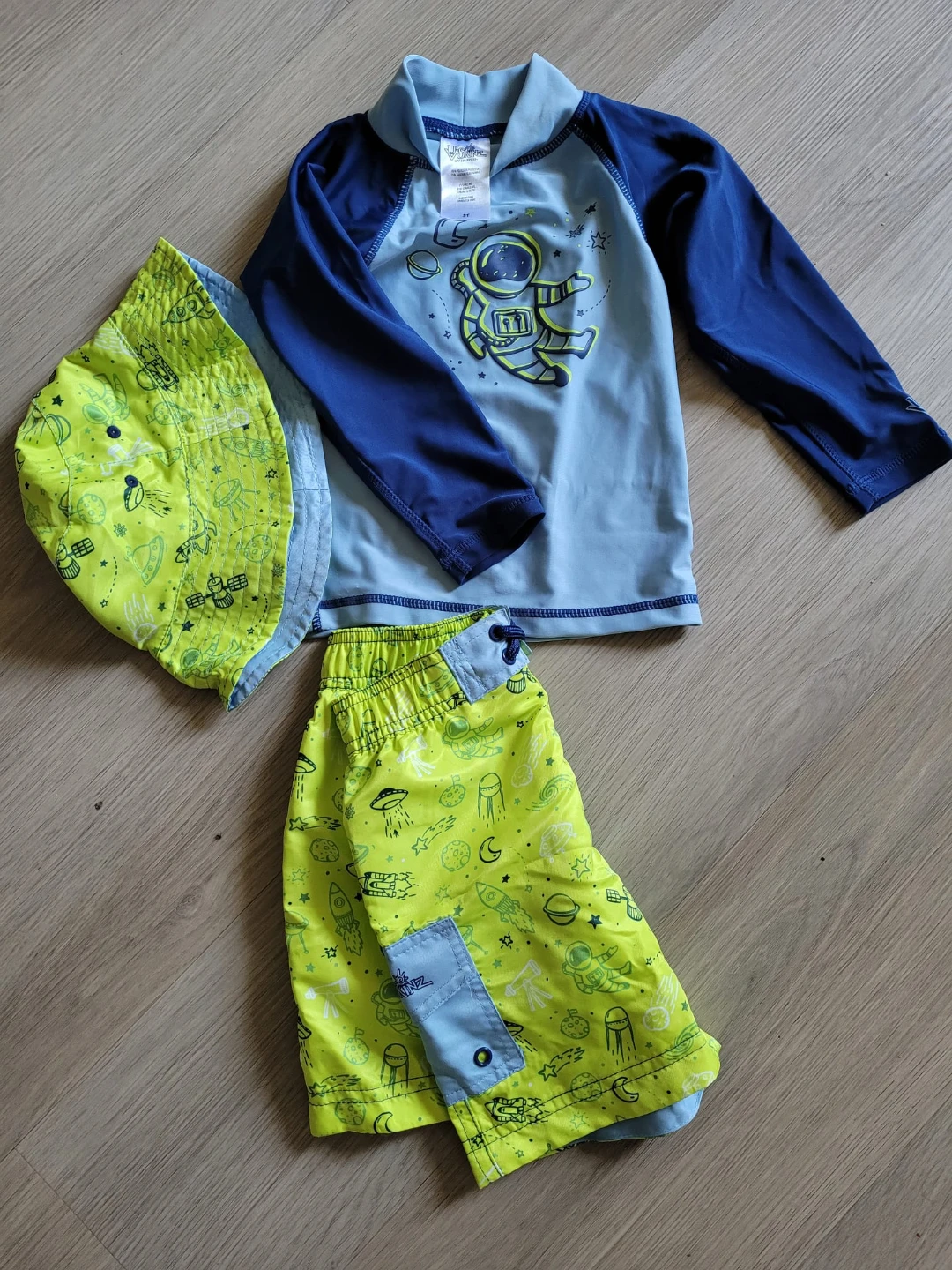 Koala Kids Rash Guard Swim Shirt and Hat Set - photo 2
