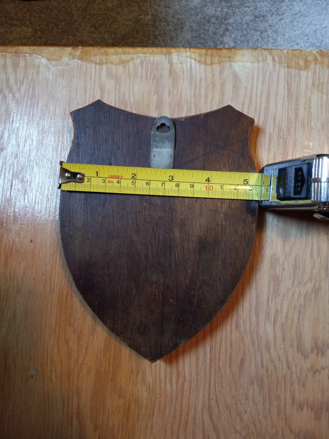 7 inch ivory on wood wall hanging - photo 2