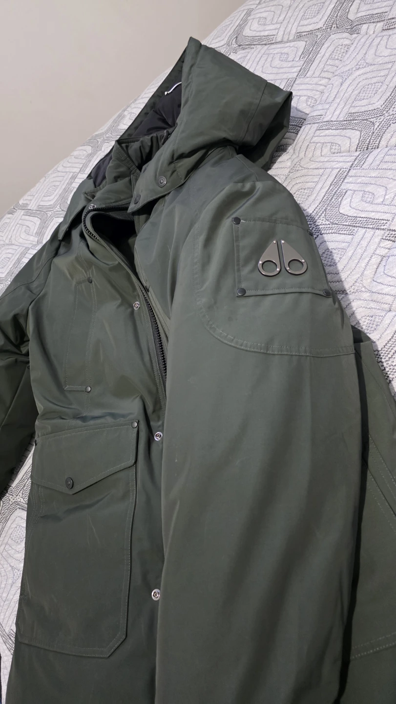 Moose Knuckles Green Parka with Garment Bag - photo 5