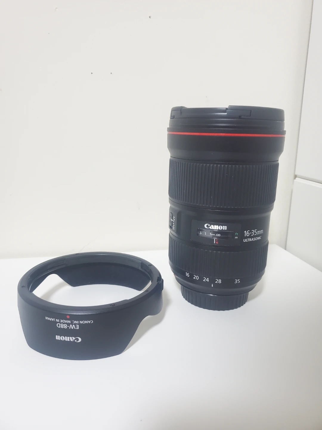 Canon EF 16-35mm f/2.8L III USM Lens - photo 2