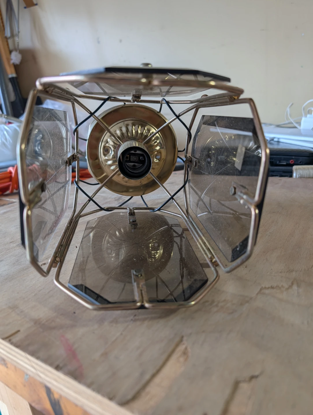 Vintage gold tone pendant light fixture - photo 2